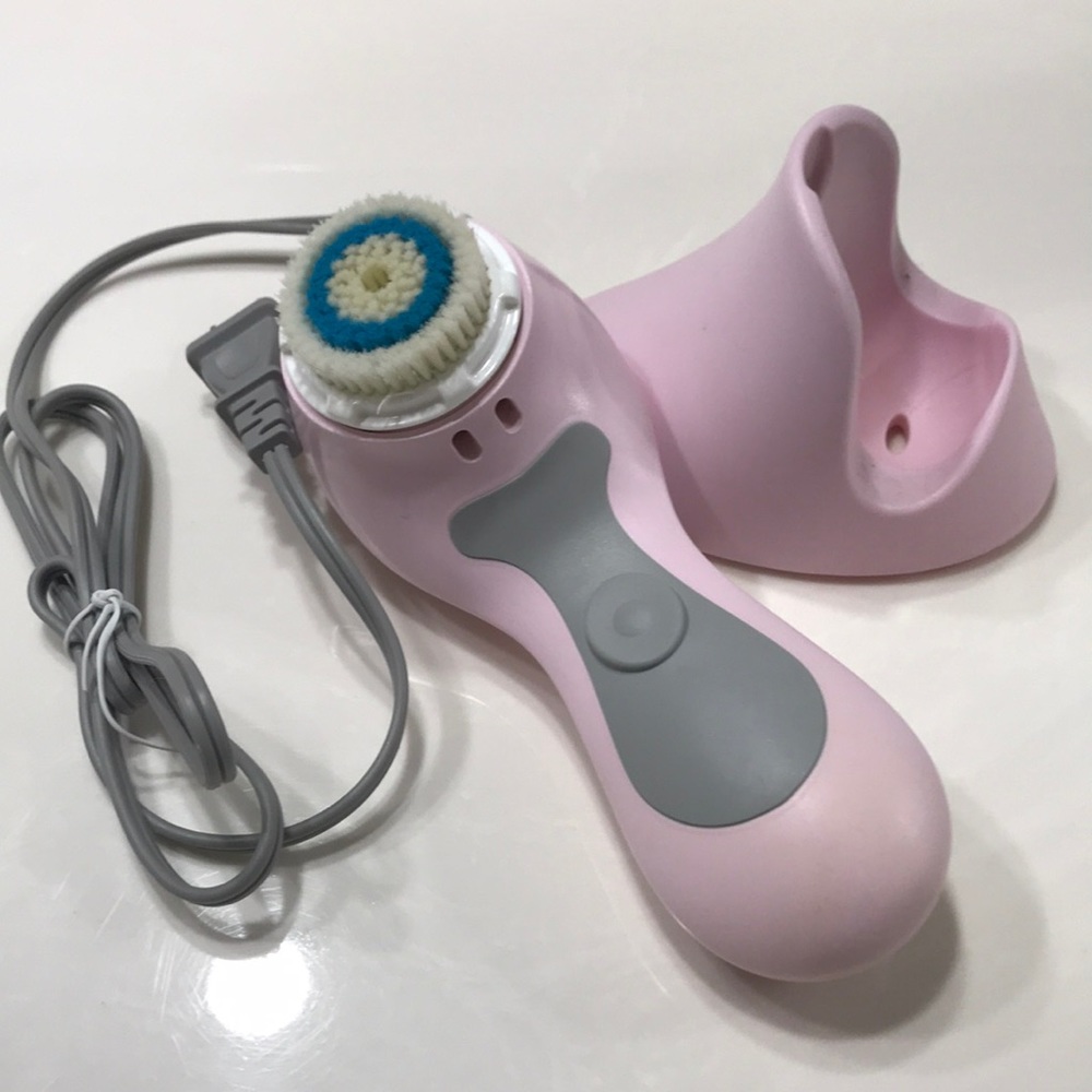 Clarisonic - Picture 2 of 2